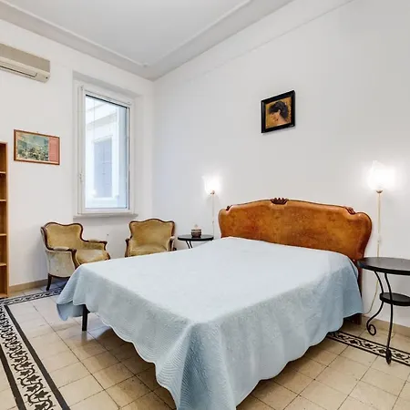 Con 3 Da Letto E 2 Bagni Vicino Al Vaticano * Roma