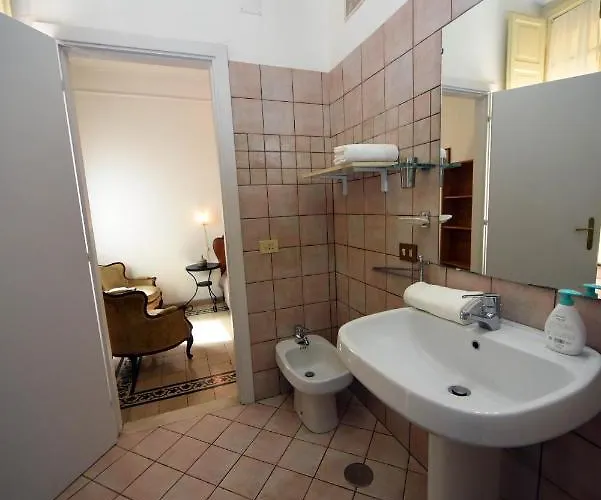 Con 3 Da Letto E 2 Bagni Vicino Al Vaticano * Рим